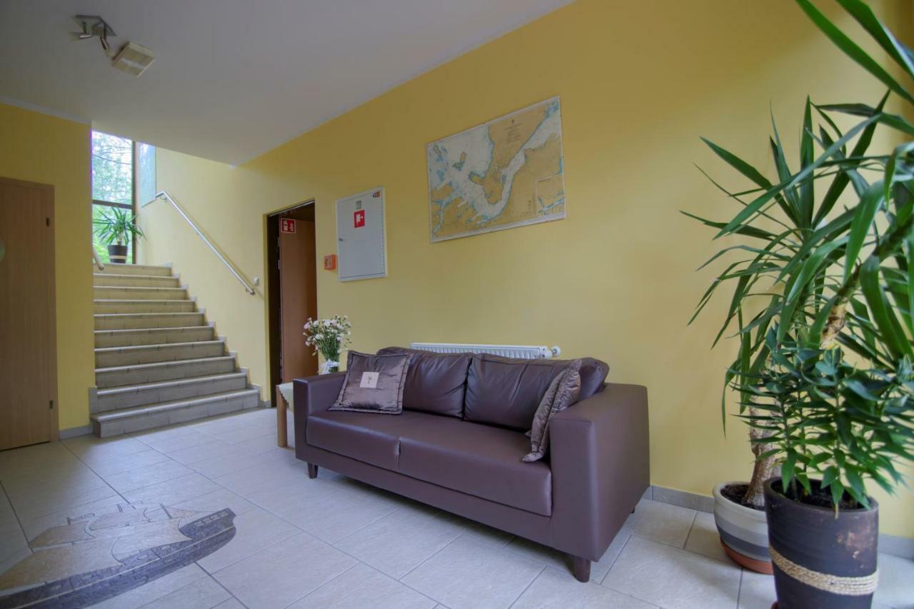 Nawigator Hotel Мендзиздрое Екстериор снимка