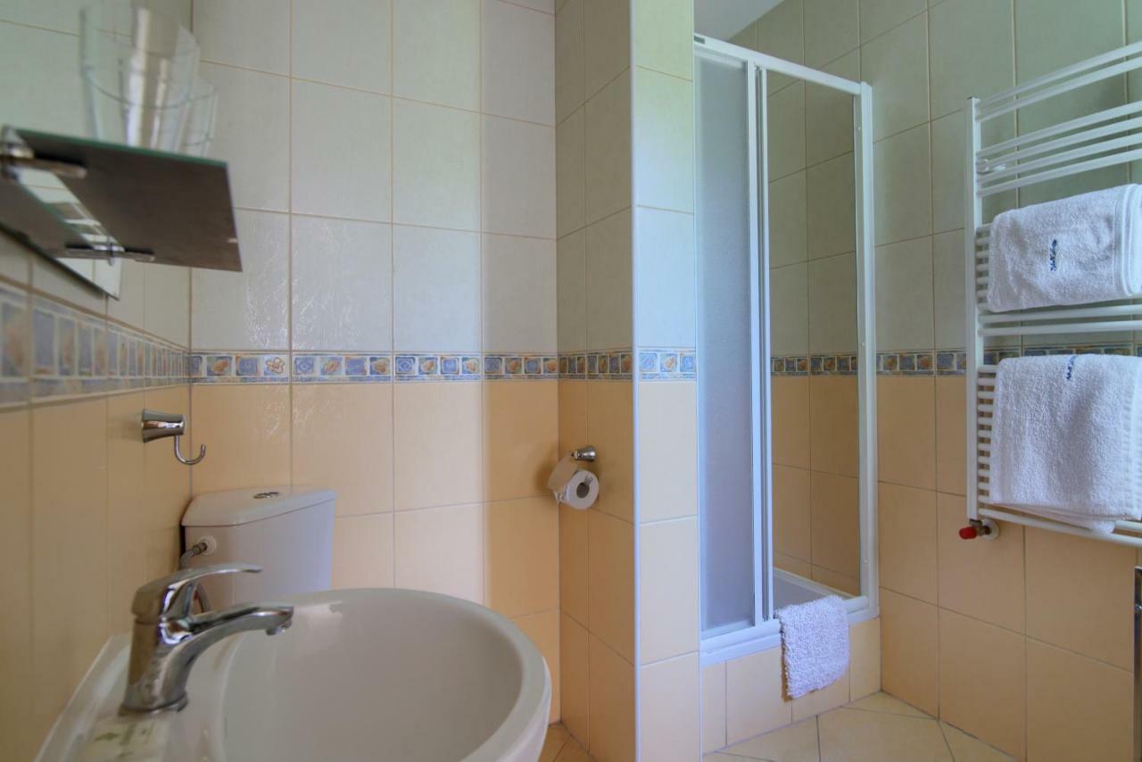 Nawigator Hotel Мендзиздрое Екстериор снимка
